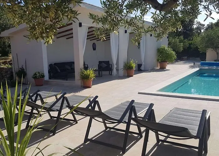 Amber Villa *