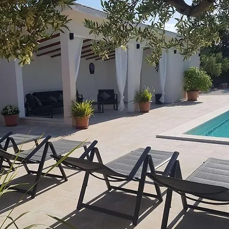 Amber Villa *